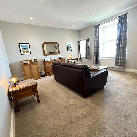 Chandlers Bnb Seahouses Bagian luar foto