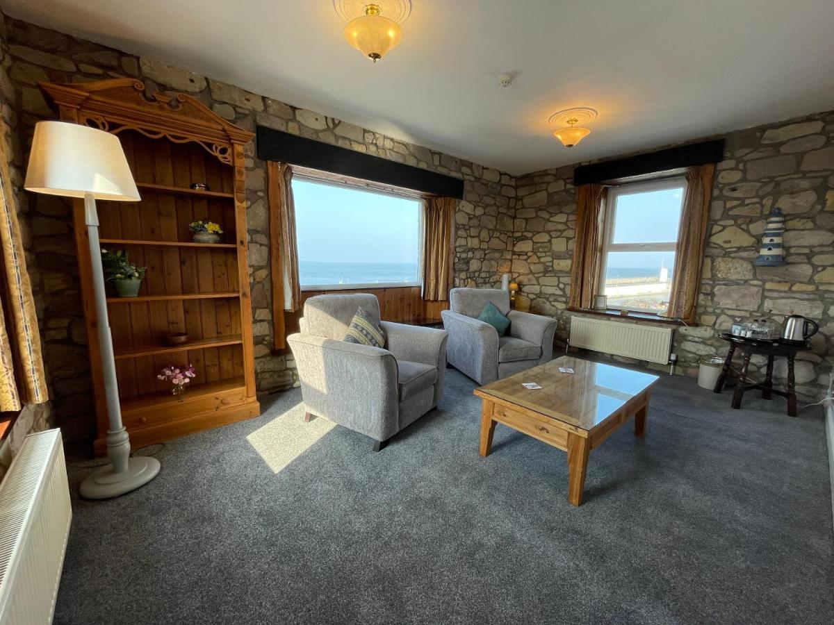 Chandlers Bnb Seahouses Bagian luar foto