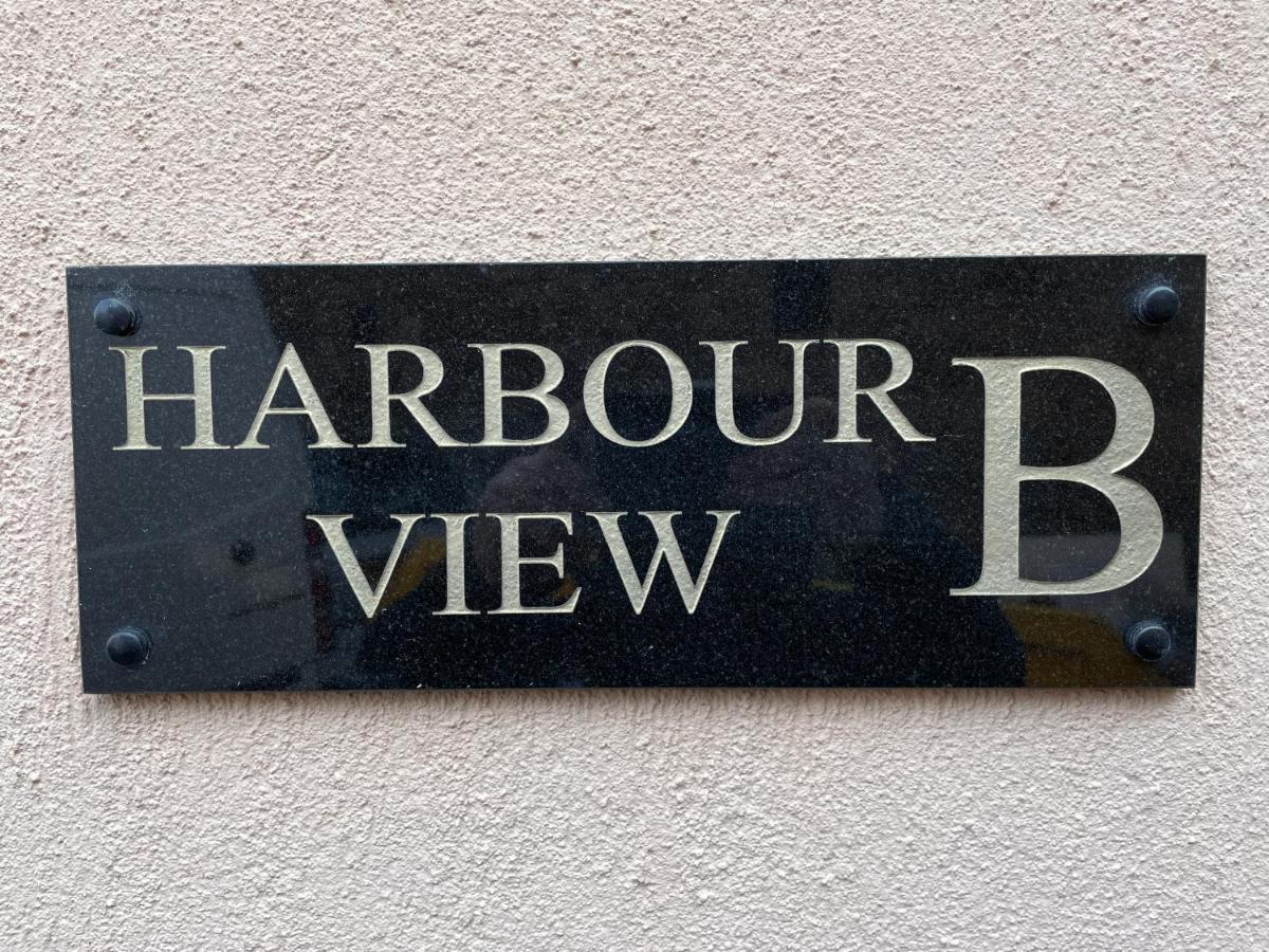 Chandlers Bnb Seahouses Bagian luar foto