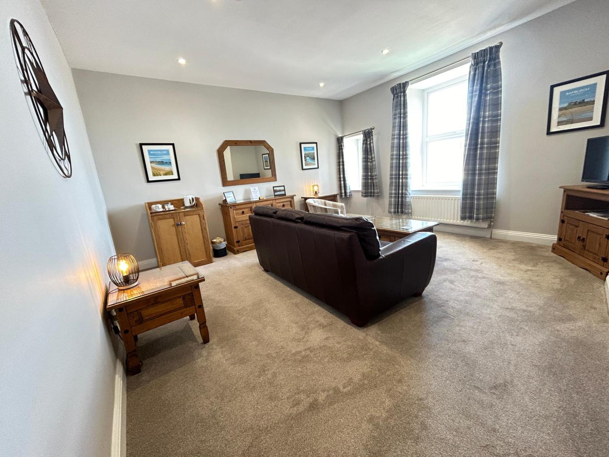 Chandlers Bnb Seahouses Bagian luar foto