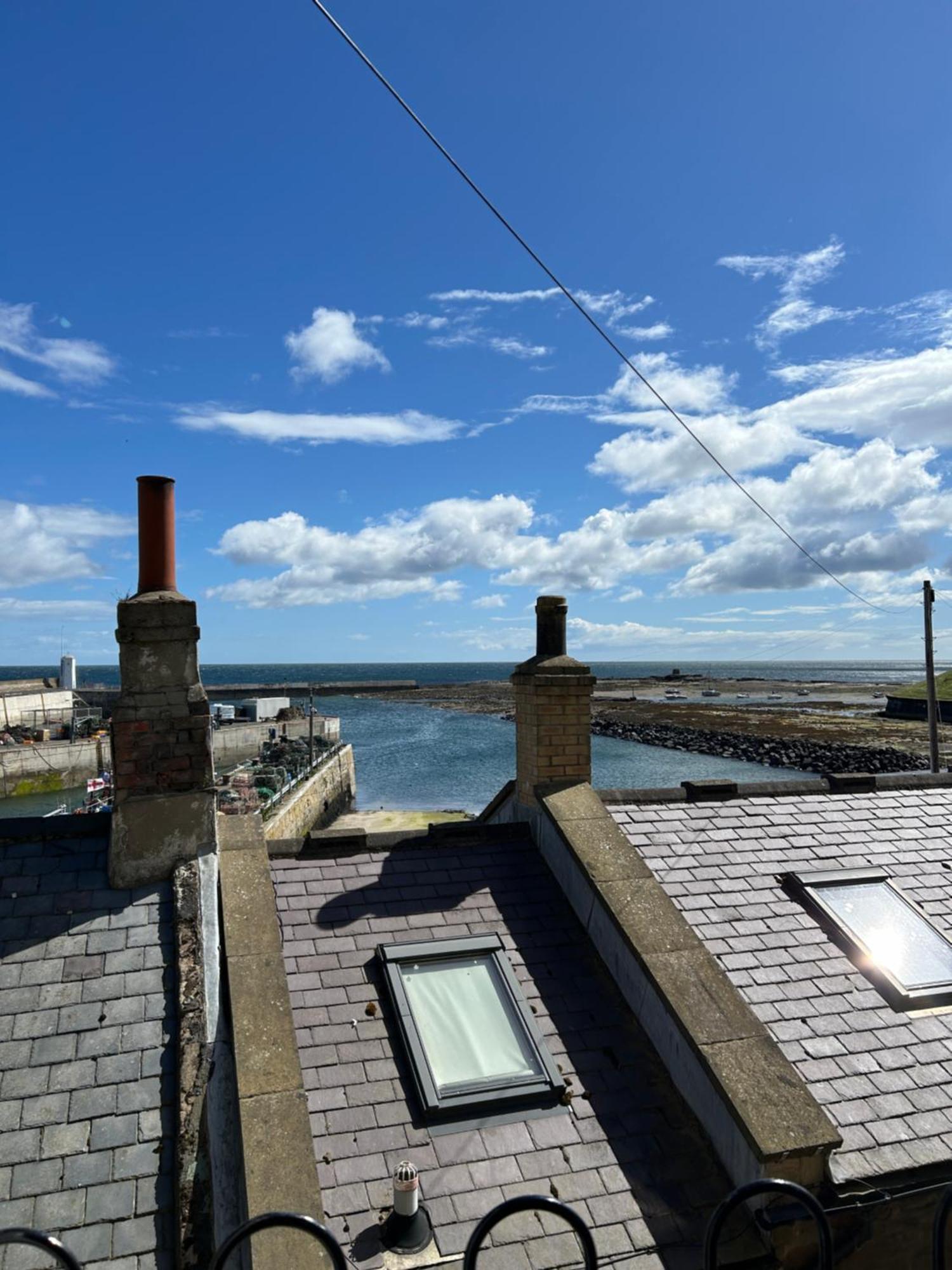 Chandlers Bnb Seahouses Bagian luar foto